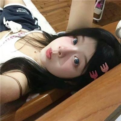 在你面前 海报